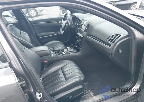 2019 Chrysler 300 300S z USA, uszkodzony, nr VIN 2C3CCABG1KH570323